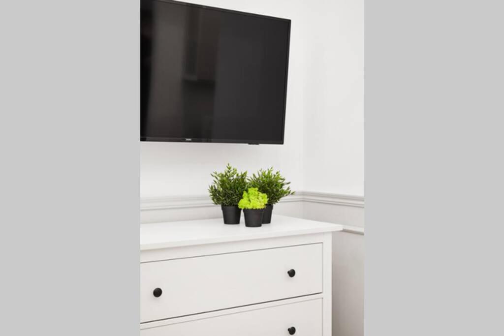 Househost Apartment I: Studencka Street 克拉科夫 外观 照片